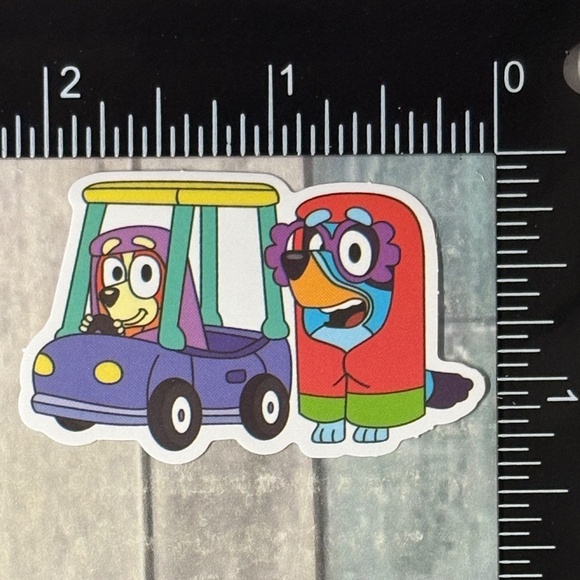 🌀10/$10🌀 Cute Bluey & Bingo Reusable Waterproof Vinyl Sticker Decal - Picture 1 of 1